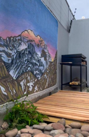The south face house 2Pax - By Inside